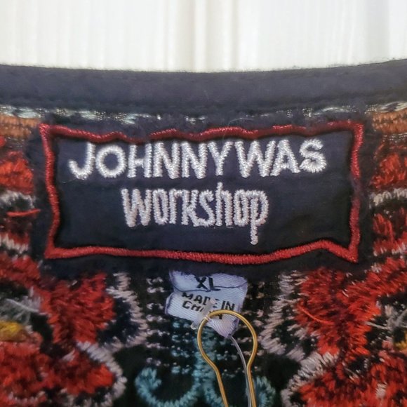 Johnny Was Dark Blue Floral Embroidered Tank - Picture 4 of 6